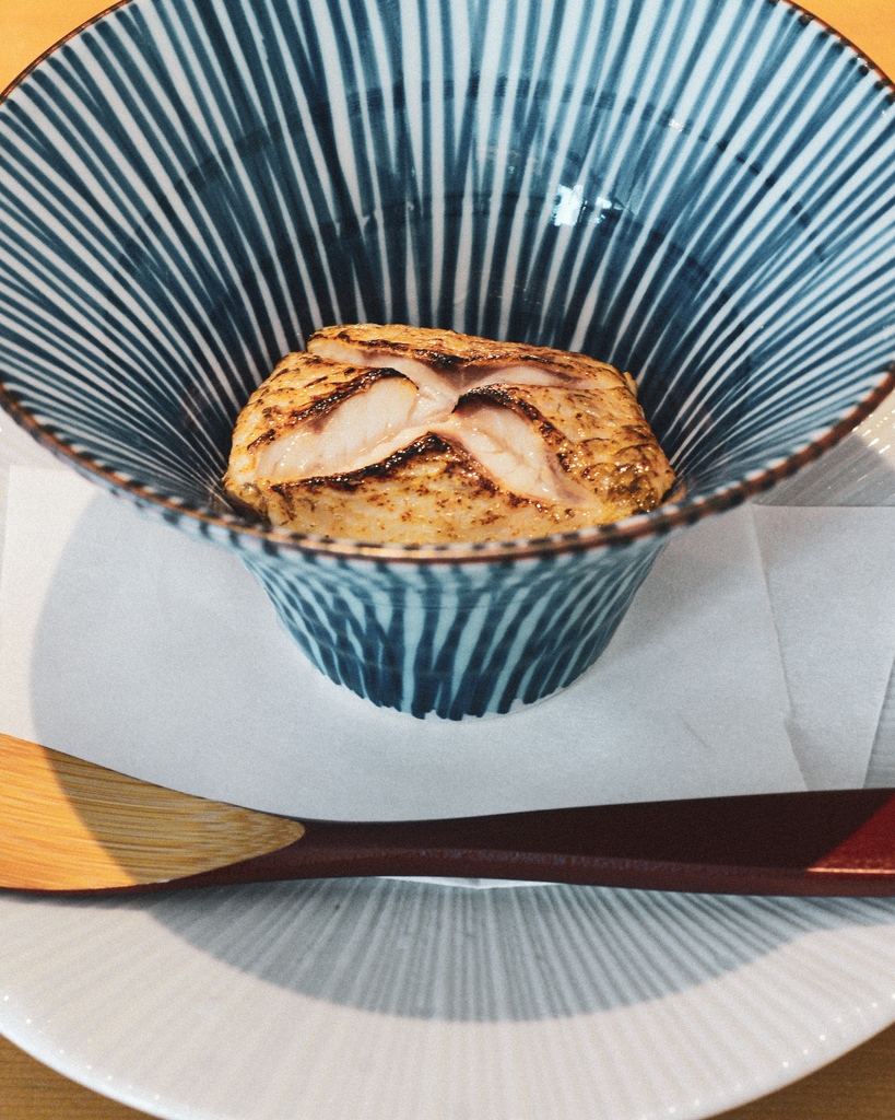 sushitamala's tweet photo. ⁠Monday's look better at Tama 🤍⁠
⁠
To make a reservation ⤳ @Resy link in bio or by 📲 us at (424) 249-3009⁠. ⁠
⁠
⌙⁠
#SushiTamaLA #ShowaHospitality https://t.co/5yEsCnMqHU