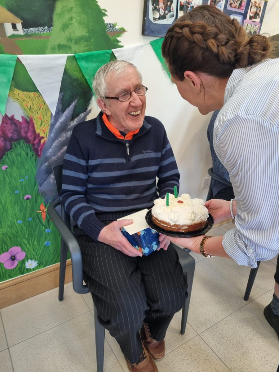 CareBright1's tweet photo. Happy Birthday to John who celebrated with us recently 🎂🎁🎈
#CareBright #YarnSocialClub #YarnSocialDayClub #Bruff #Dementia #HappyBirthday #Birthday #Celebrate https://t.co/PELoHzatVm
