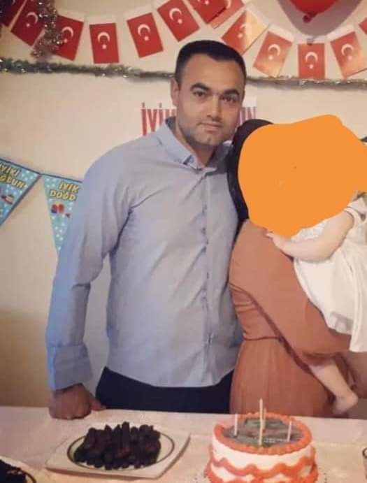 🇹🇷Pençe-Kilit Harekatı bölgesinde teröristlerle çıkan çatışmada Piyade Uzman Çavuş Cebrail Acar şehit oldu. Ruhu şâd, mekanı cennet olsun.
#Gaziantep