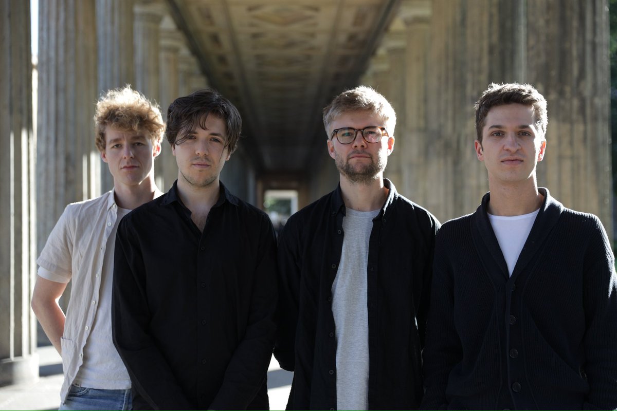 NEU im Programm: LENNY REHM QUARTETT

Sonntag, 14. Juli 2024, 15 Uhr
Schlossplatz Weißenhorn 
 
Lajos Meinberg (Klavier) 
Finn Vidal (Saxophon) 
Morten Larsen (Bass) 
Lenny Rehm (Drums)

#eintrittfrei 
#foodtruck #anno1460

Foto: Finn Seemann