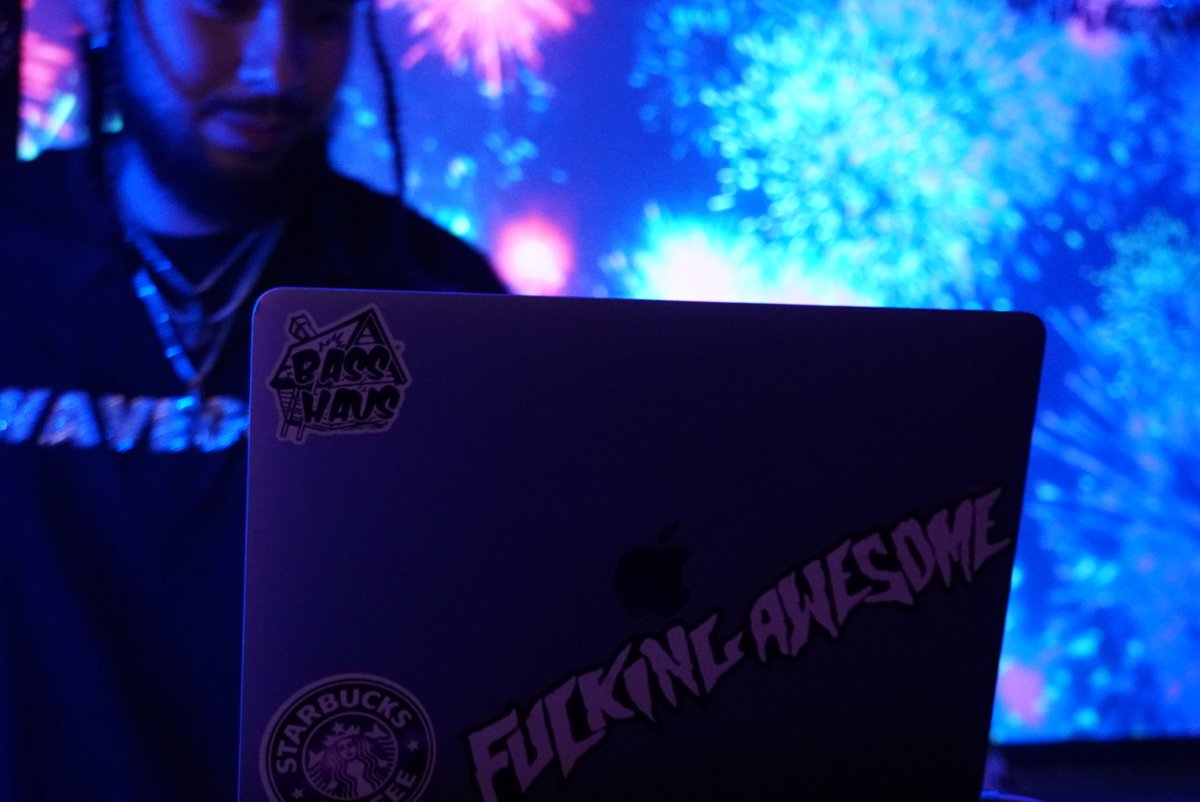 itsthetrees's tweet image. How are y'all spending this 4th of July? 🇺🇸🎆🇺🇸 Get into the studio and finish that summer hit! @wavegodAF  #happy4thofjuly #music #musicproducer #musicians #hiphopmusic #rapmusic #musicproduction #musicstudio #musicindustry #musiciansofinstagram #localmusic