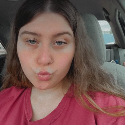 carmenrmclain's tweet photo. #NewProfilePic https://t.co/bNqCVRQvwp