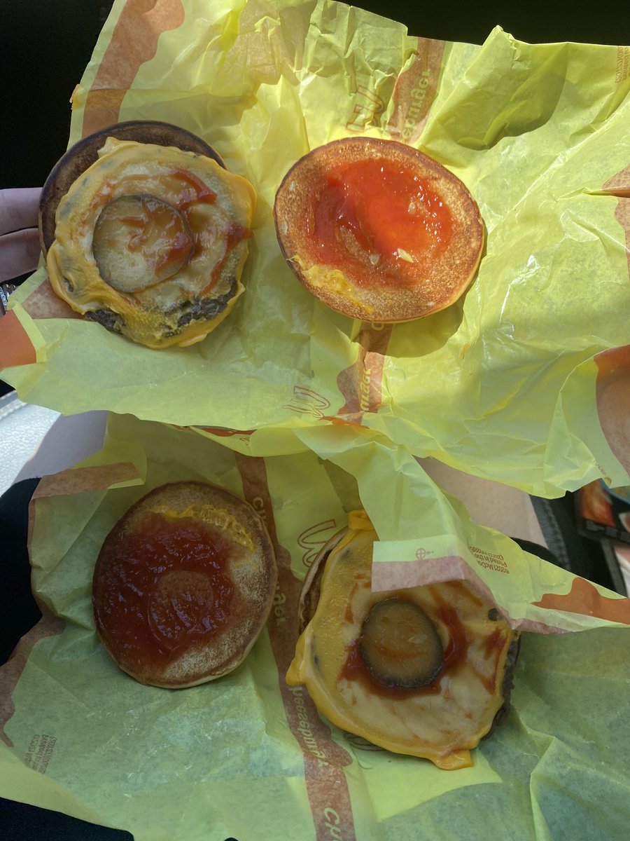 MaraCurley's tweet photo. @McDonalds what’s happening here? One pickle in each burger? The reduction in size is one thing but ONE pickle slice? 🤣🤨 https://t.co/OfYF4y4R4L