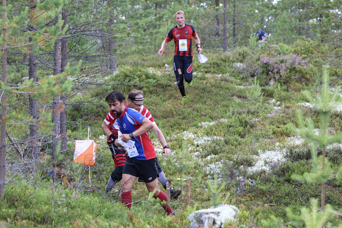 Huomenna eliittisarjoissa on jännittävät takaa-ajolähdöt eli luvassa kovia otatuksia maalisuoralle asti!

Eliittisarjojen takaa-ajon lähtölistat / The starting lists of the elite series pursuit start tomorrow: kokkens.fi/kilpailut/2024…

#Rastiviikko #KRV24 #Kow24

📸 Touho Häkkinen