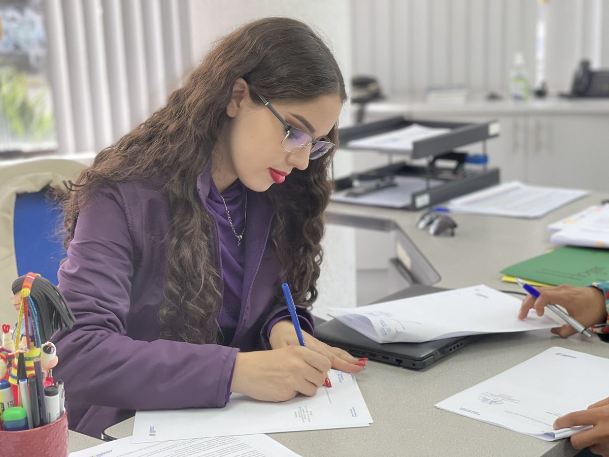 camileonok's tweet photo. Firmamos dos Convenios de Cooperación Técnico Económico con el #GADSantaIsabel: Implementación de Servicios de Personas Adultas Mayores-PEJ en la modalidad Atención Domiciliaria para Personas Adultas Mayores sin Discapacidad. / Implementación de Servicios de Protección Especial en la Modalidad Erradicación del Trabajo Infantil. #ElNuevoEcuadorResuelve @elmercurioec @radialvision @complicefm