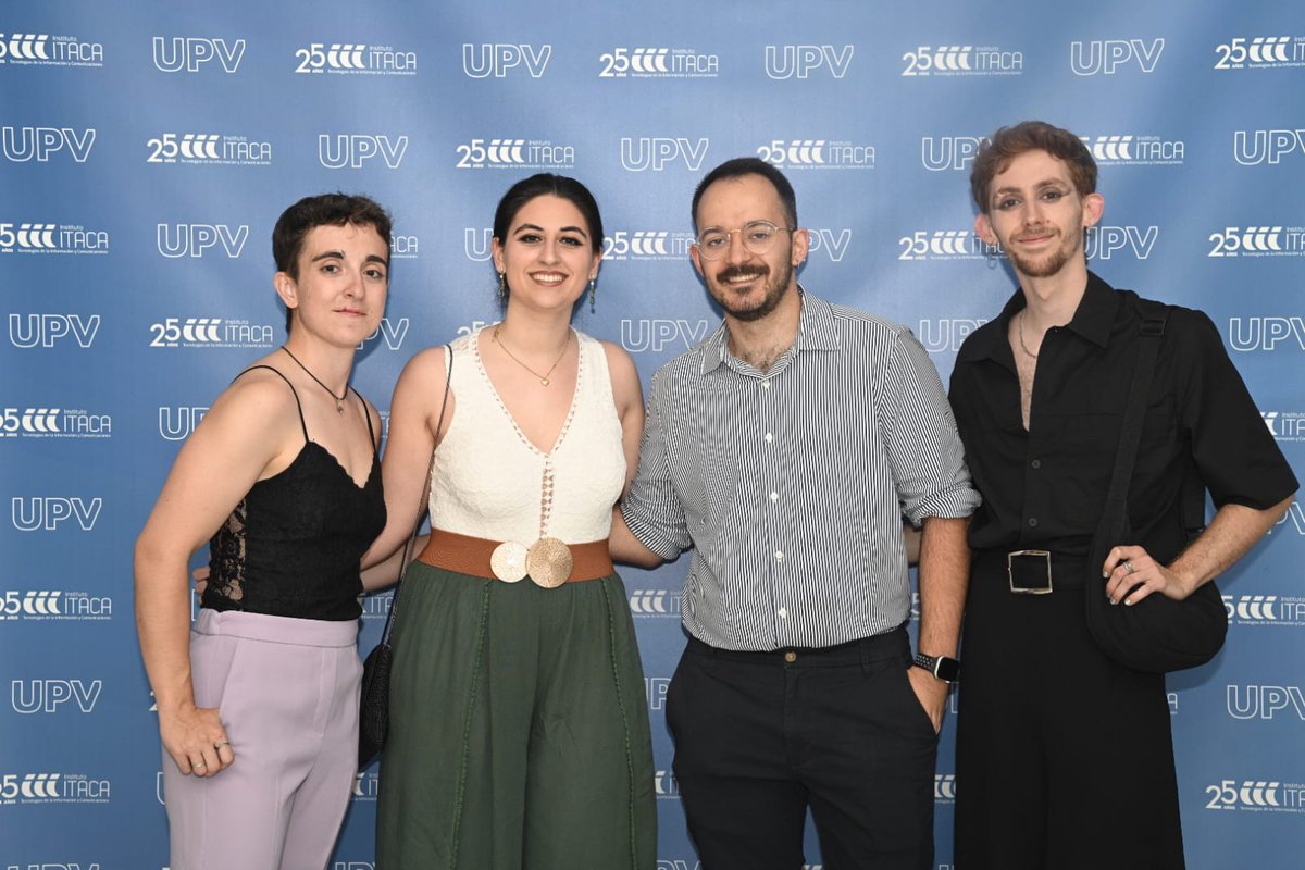 😃We´ve the first images📸 of the ceremony celebrating the 25th anniversary of our Institute! 
👉A journey through our history and achievements, and a tribute to the founders and directors who made it all possible. 
🙏Thank you for joining us in this special moment! #ITACA25Years