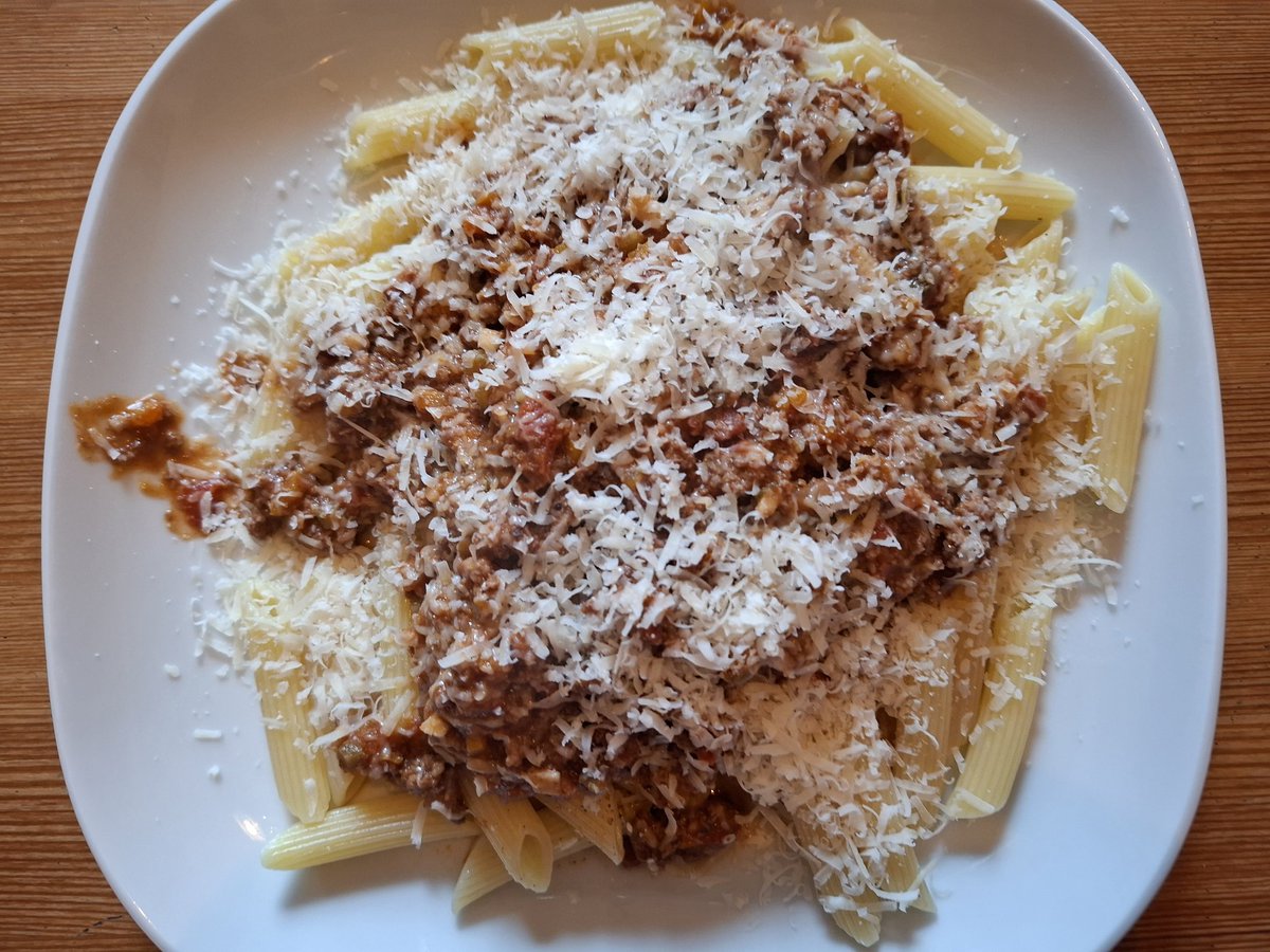 snigskitchen's tweet photo. To make it through the whole of election night, @seanwilkenkc recommended carbs at 8pm. Here's my penne with ragu. #GeneralElection2024 https://t.co/EqEmW5lMa5