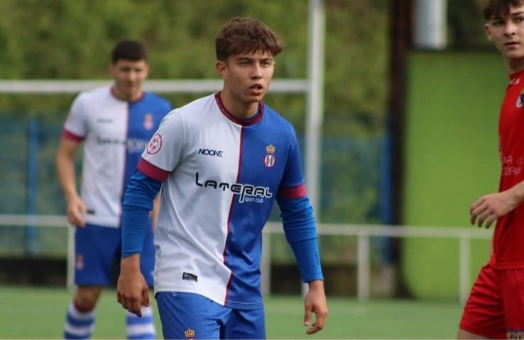 Joniveria's tweet photo. Primer mes....operación,muletas,fisio...,el Lunes apartamos las muletas y seguimos....orgulloso de ti...#undiamenosparavolver https://t.co/vZ5ohcjP0H
