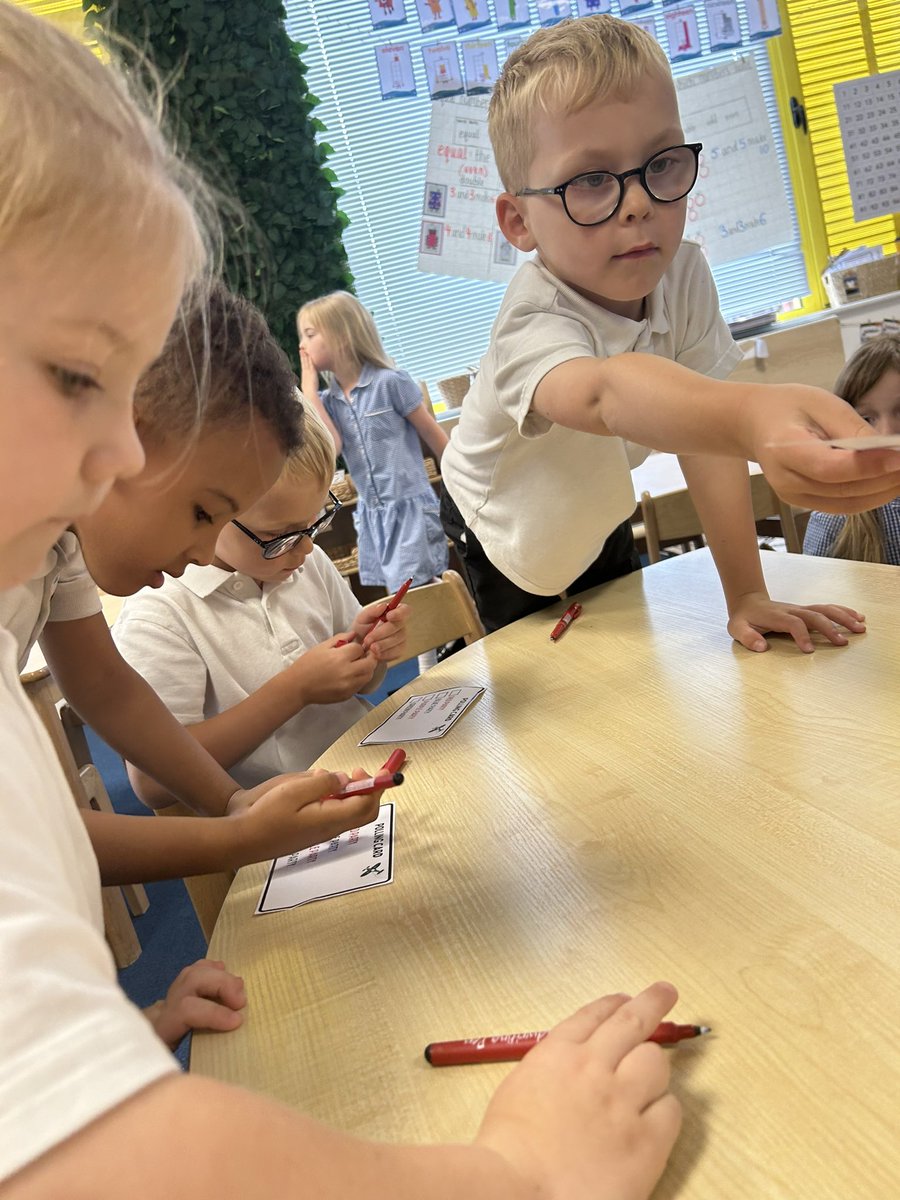 Miss Kenny tweet media