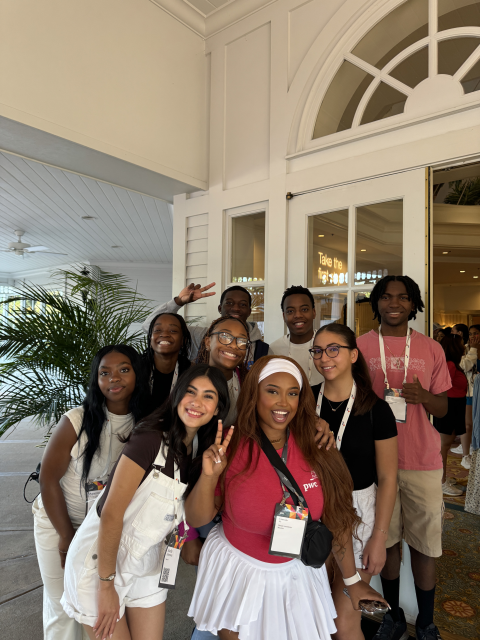 aulett's tweet photo. PwC hosted Career Preview, a three-day experience for freshmen and sophomores. Aspiring professionals explored career paths, learned about the world of professional services and developed leadership and networking skills. https://t.co/EIB69pnmgt https://t.co/wsFYhBjzd0
