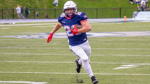 STAR IN THE MAKING: #Raiders rookie RB Dylan Laube had more college receiving yards (1,791) than
1st round Wr 

•Xavier Legette (1,678)

and 2nd round receivers: Ladd McConkey, AD Mitchell and Keon Coleman

Laube was a 6th rounder &amp; has already impressed many 👀👀