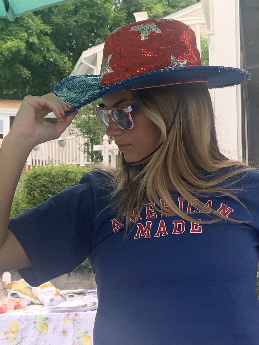 Derek Dana tweet media