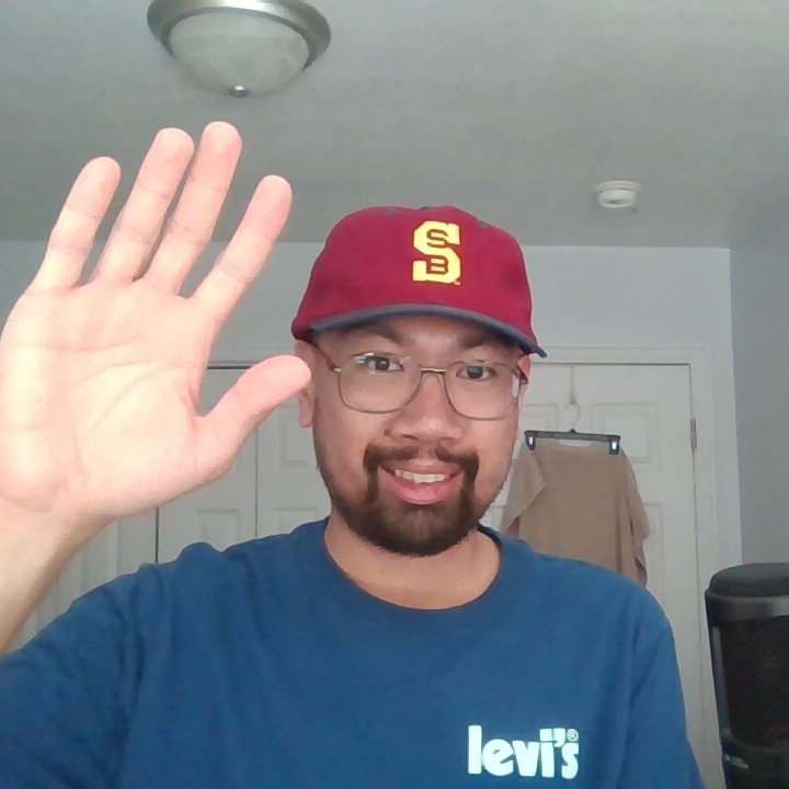 dusty_sox's tweet photo. Hi everyone!  @n8_chmp  and I are hosting a LIVE podcast session for the first time in a while! A continuation of our original "Best Bud Fridays", we will be going over why we moved to Youtube and chat about other things!

(N8 says hi btw!)

https://t.co/ERw8nhRcyu https://t.co/lpYgZVNUEx
