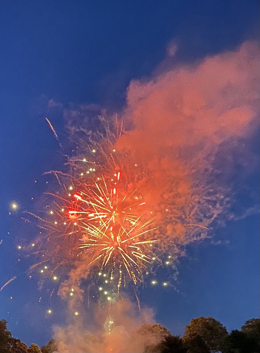 bwlucas's tweet photo. 4th of July https://t.co/6Is24sgqRn