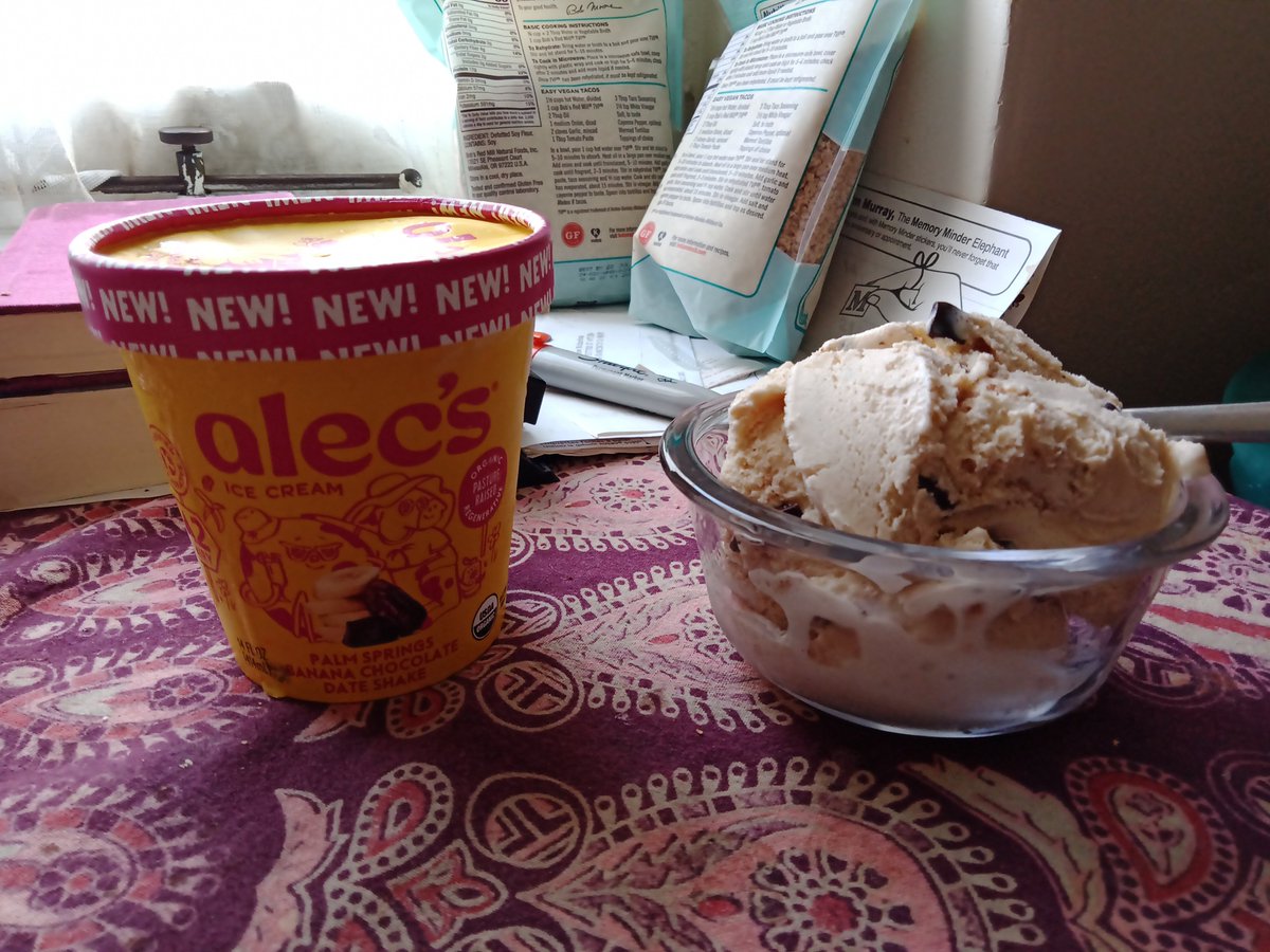 Huw Richardson (@huwrafi) on Twitter photo This Palm springs banana chocolate date shake ice cream from <a href="/alecsicecream/">Alec's Ice Cream</a> was suggested to me at my local market as something special for July the 4th. Wallah! So good. Just a hint of cinnamon and so many flavors. I'm tempted to go buy another one because I ate it all. This Palm springs banana chocolate date shake ice cream from <a href="/alecsicecream/">Alec's Ice Cream</a> was suggested to me at my local market as something special for July the 4th. Wallah! So good. Just a hint of cinnamon and so many flavors. I'm tempted to go buy another one because I ate it all.