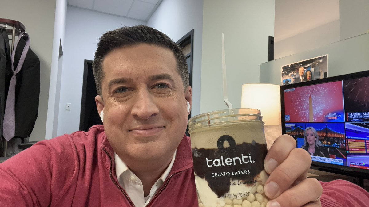 Doug Currin (@dougcurrin) on Twitter photo The way to keep your co-anchor as a good friend: ice cream. The way to keep your co-anchor a good co-worker who will tell you your hair is out of place on air: a spoon. Thanks <a href="/RochelleDean/">Rochelle Dean</a> !!!!! <a href="/abc_columbia/">ABC Columbia</a> columbia - <a href="/dougcurrin/">Doug Currin</a> The way to keep your co-anchor as a good friend: ice cream. The way to keep your co-anchor a good co-worker who will tell you your hair is out of place on air: a spoon. Thanks <a href="/RochelleDean/">Rochelle Dean</a> !!!!! <a href="/abc_columbia/">ABC Columbia</a> columbia - <a href="/dougcurrin/">Doug Currin</a>
