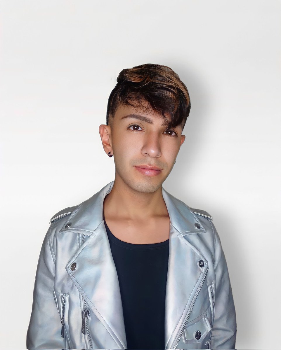 The Drag // The face