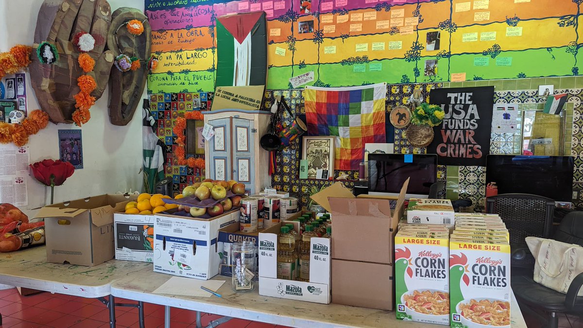 KhalsaAidUSA's tweet image. Khalsa Aid New York team provided food items and household items to UMMA for 24 families (96 people)

#fooditems #ny #volunteers #khalsaaidusa #khalsaaid