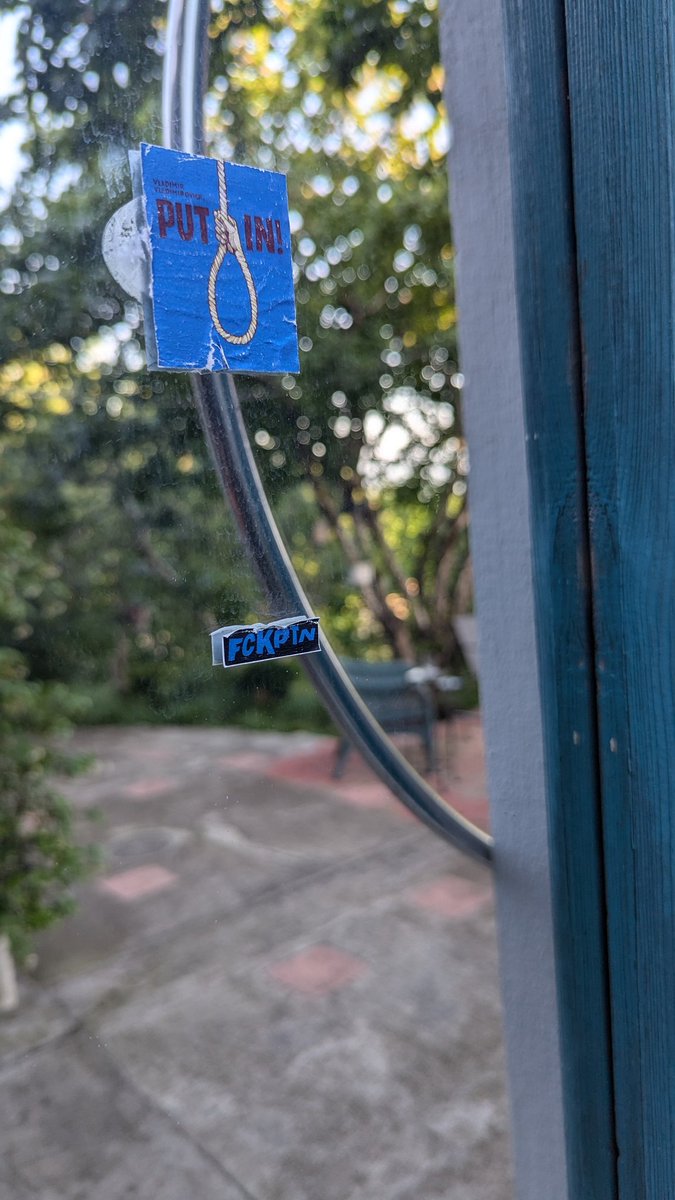 Winery tours today. Basically, ended up just at small production facilities owned by families serving us meals. Much better experience than you'd get in the US (and honestly, dirt cheap compared to it there).