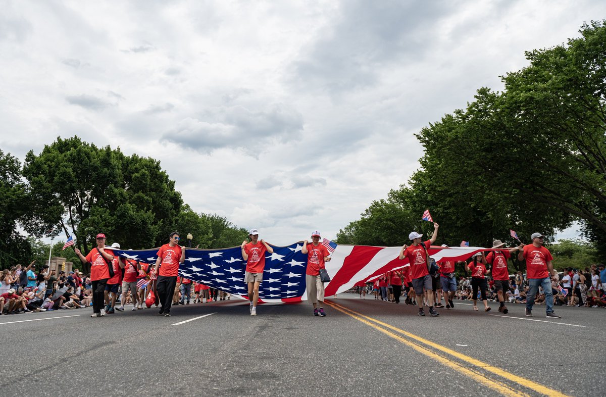 dcfeng's tweet image. July 4th Parade
