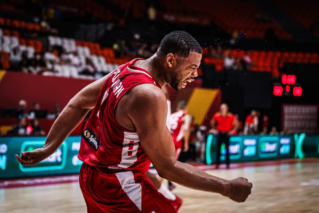 انجاز تاريخي للسلة اللبنانية.. منتخب لبنان يغلب انغولا ٧٤-٧٠ ويتأهل الى نصف نهائي التصفيات المؤهلة الى دورة الالعاب الاولمبية باريس ٢٤