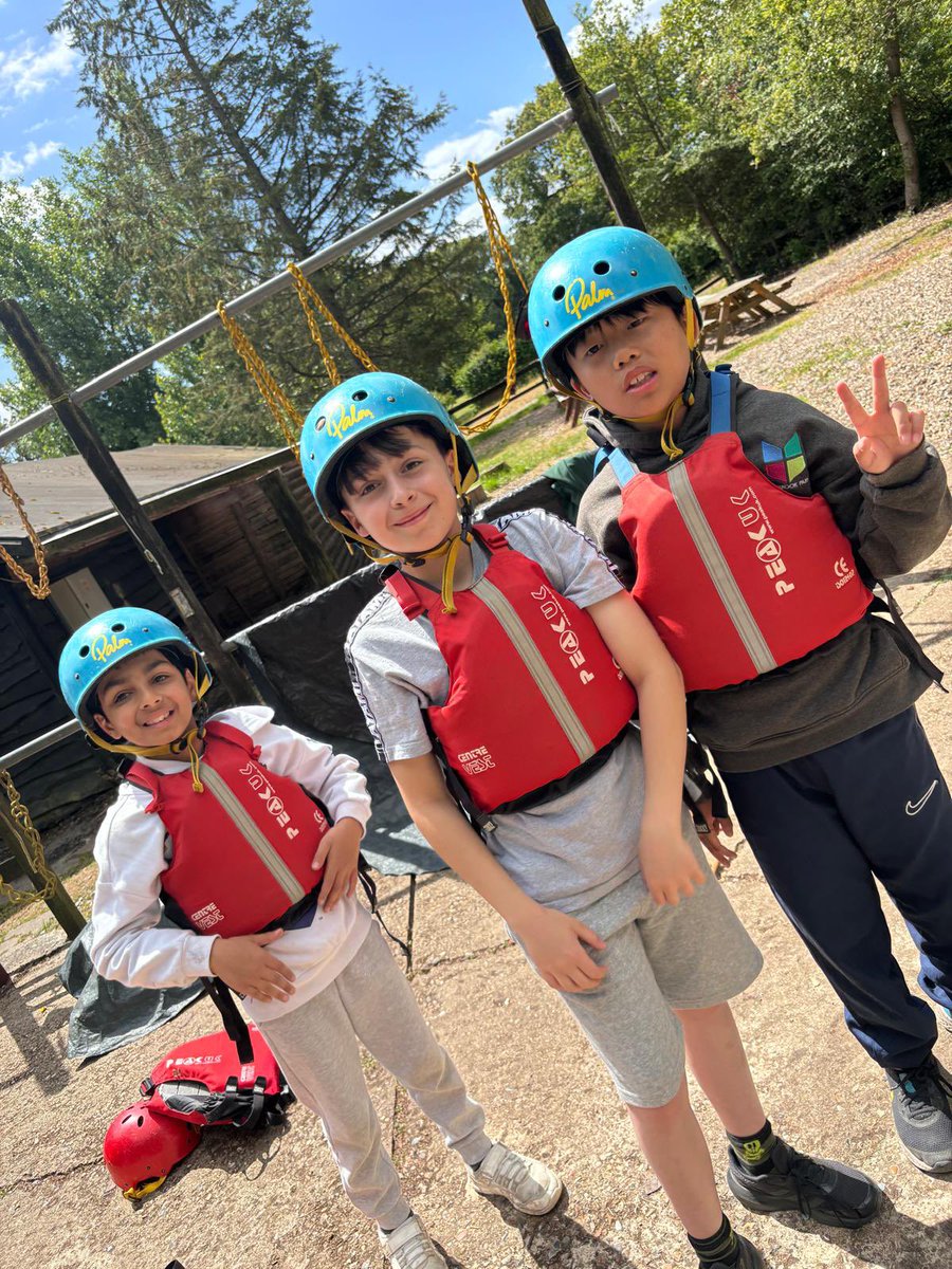 MBPSYear6 tweet media