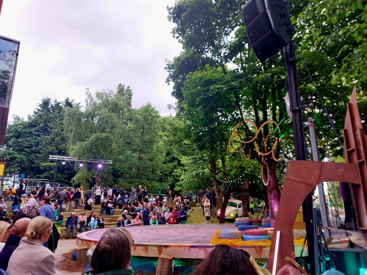 Rachael Singleton PhD πππ± (@rachlsingleton) on Twitter photo A Midsummer Night's Dream indeed! What a wonderful experience at the opening night <a href="/LyricBelfast/">Lyric Theatre Belfast</a>
Being immersed in this joyous riot of colour and sound was a tonic. Can't recommend highly enough.
<a href="/BelfastLive/">Belfast Live</a> <a href="/DiscoverIreland/">Discover Ireland</a> <a href="/DiscoverNI/">Northern Ireland</a> A Midsummer Night's Dream indeed! What a wonderful experience at the opening night <a href="/LyricBelfast/">Lyric Theatre Belfast</a>
Being immersed in this joyous riot of colour and sound was a tonic. Can't recommend highly enough.
<a href="/BelfastLive/">Belfast Live</a> <a href="/DiscoverIreland/">Discover Ireland</a> <a href="/DiscoverNI/">Northern Ireland</a>