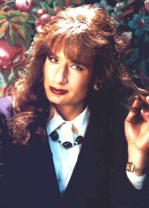 BlackLCult's tweet photo. David Duchovny as Denise Bryson in TWIN PEAKS, 1990 https://t.co/O9hDOcuyoG