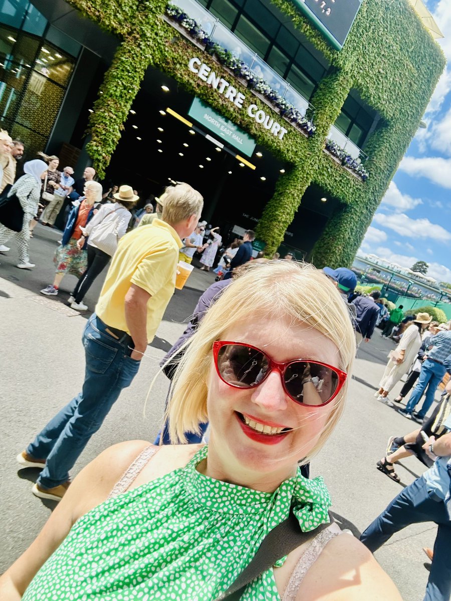 Emma Alfieri tweet media