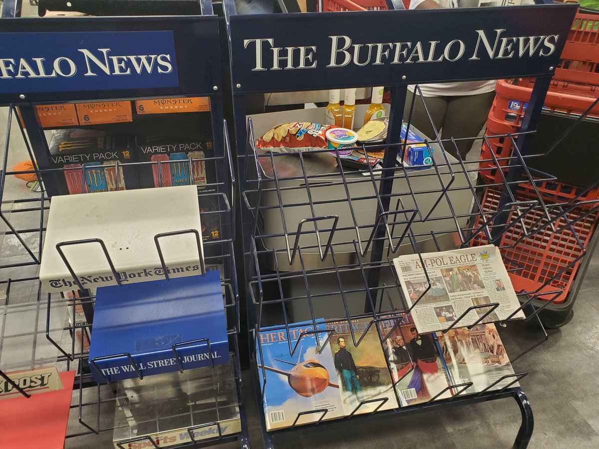 Happy July 4th! Aside from celebrating our independence, today marks the first day in <a href="/TheBuffaloNews/">The Buffalo News</a>' long daily history that it printed no physical paper on the 4th. And here's how <a href="/LeeEntNews/">Lee Enterprises</a> spun that: (thread)