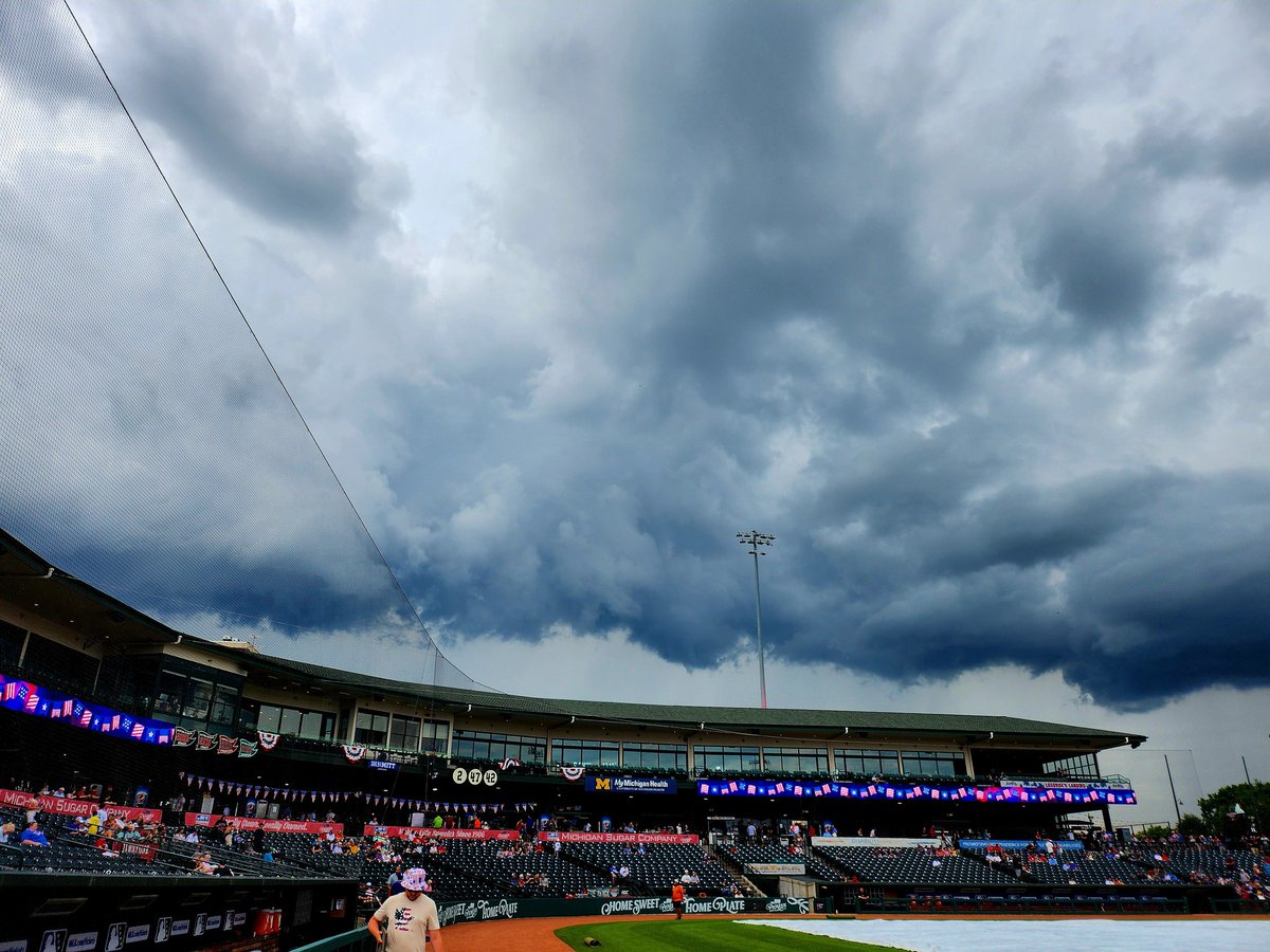 NebraskaLegacy's tweet image. #GroundsCrew #4thofJuly
