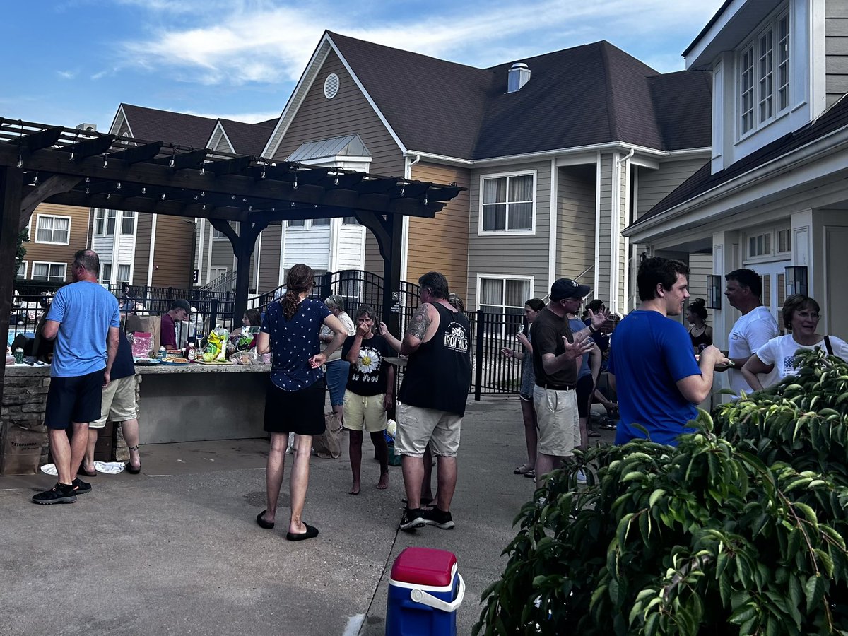 NHRiptide's tweet photo. 16U 🌊 pregaming with some @sixflags and a cookout in #CT.  
🎢🍔

Ready for @playfpnct 🥎 this weekend💪

#rollriptide #LetsGo https://t.co/q8JqfljlPh