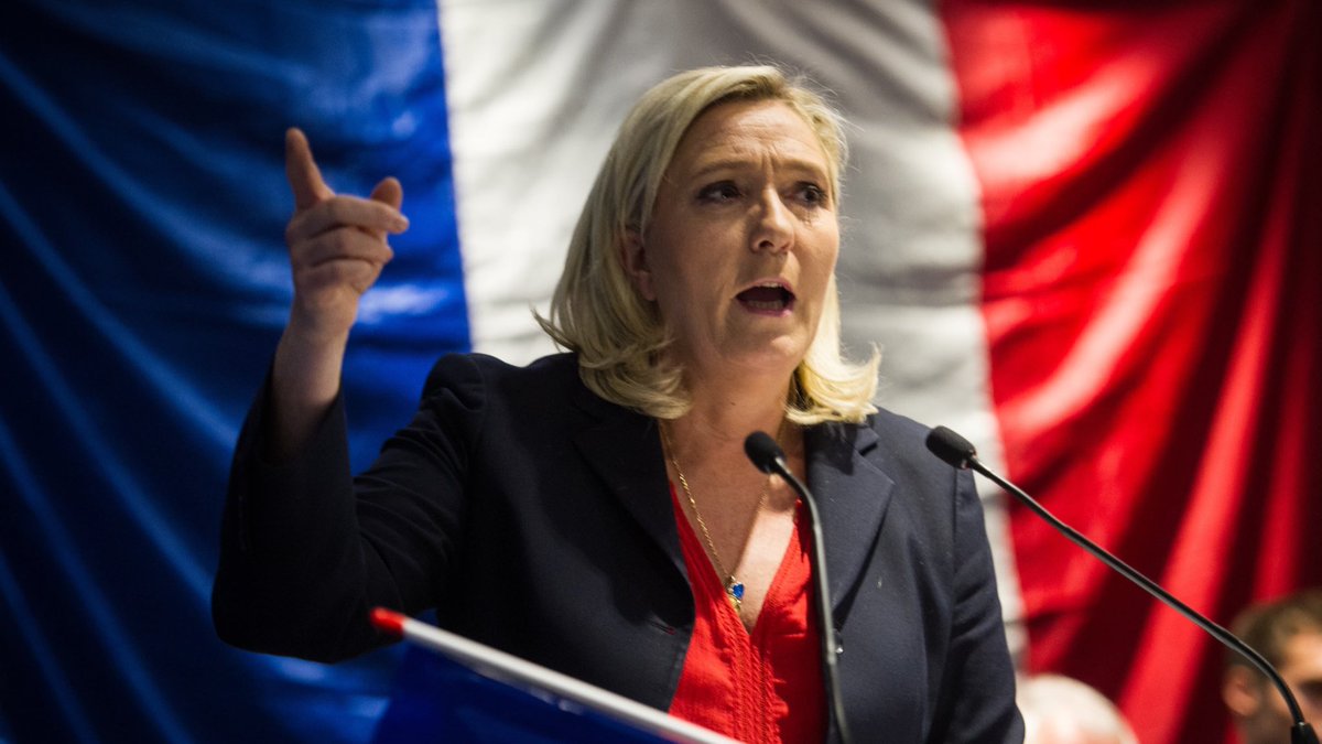 visegrad24's tweet photo. „When I come to power, I will ban hijab in all of France,”

pledges Marine Le Pen https://t.co/8t4cDWKR4p