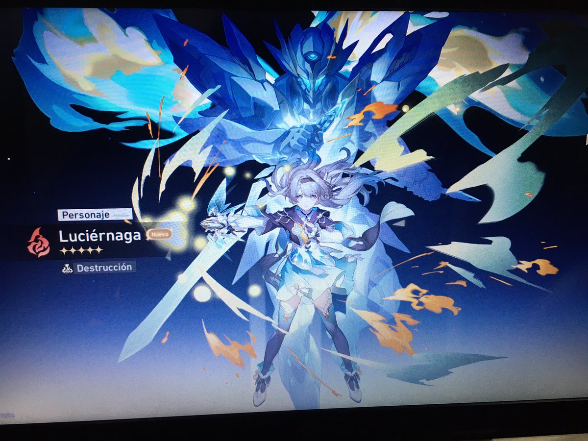 ventimellow's tweet photo. ME SALIÓ FIREFLY <3 https://t.co/AQrPCt2t7X