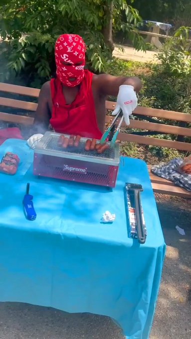 Enjoying my 4th while my servant host on the grill 😛🥰 https://t.co/ppIwi8xfco