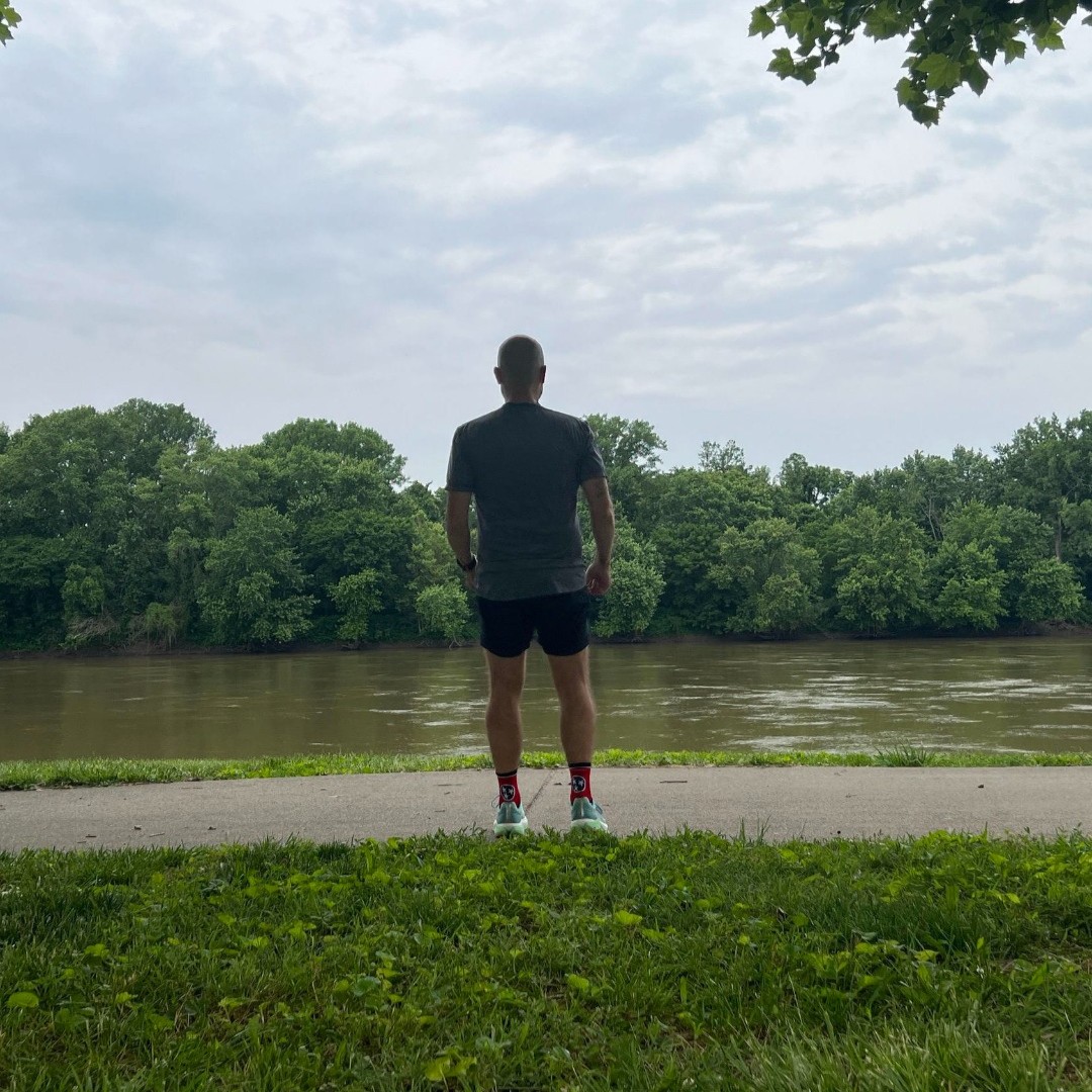 swiftwick's tweet image. Happy 4th of July from Swiftwick! 🇺🇸 

Featuring our Vision Tribute Tennessee Flag socks.
📸  @garretttherunner