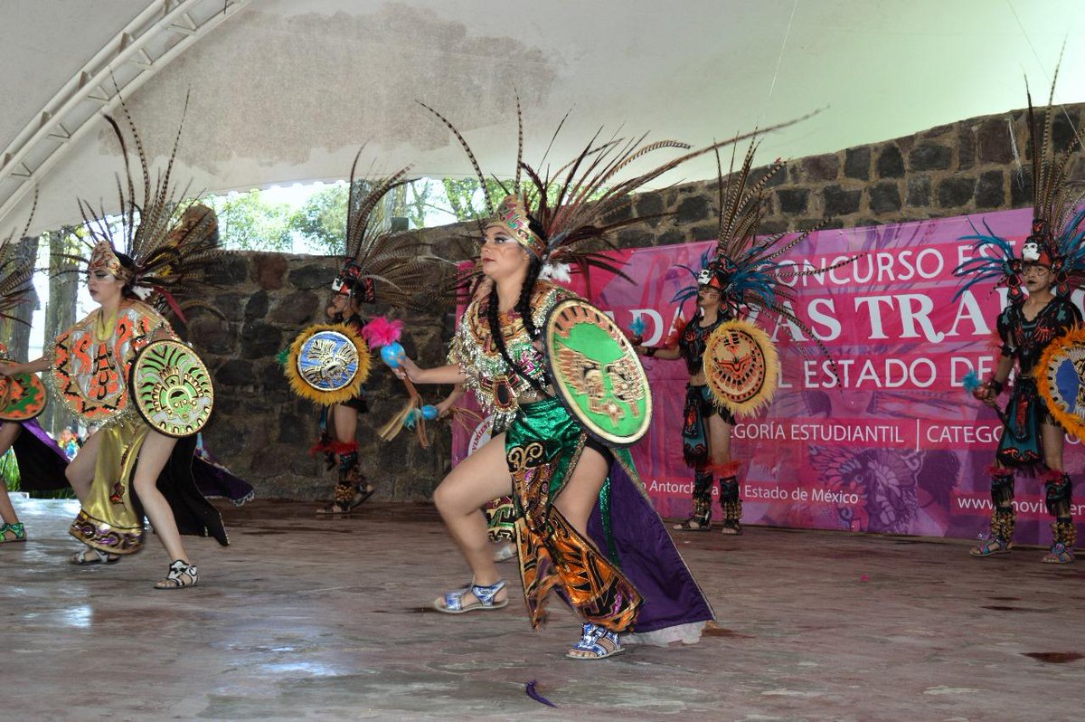 #AntorchaYDanzaTradicional Con el Tercer Concurso de Danzas Tradicionales, Antorcha demuestra ser una organización que ve en la cultura una gran herramienta para elevar la herencia de los pueblos en el ámbito espiritual, rescatando las tradiciones históricas