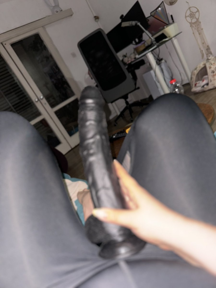♕Miss Lia ‏The Israeli Empress of Wallets ♕ tweet media