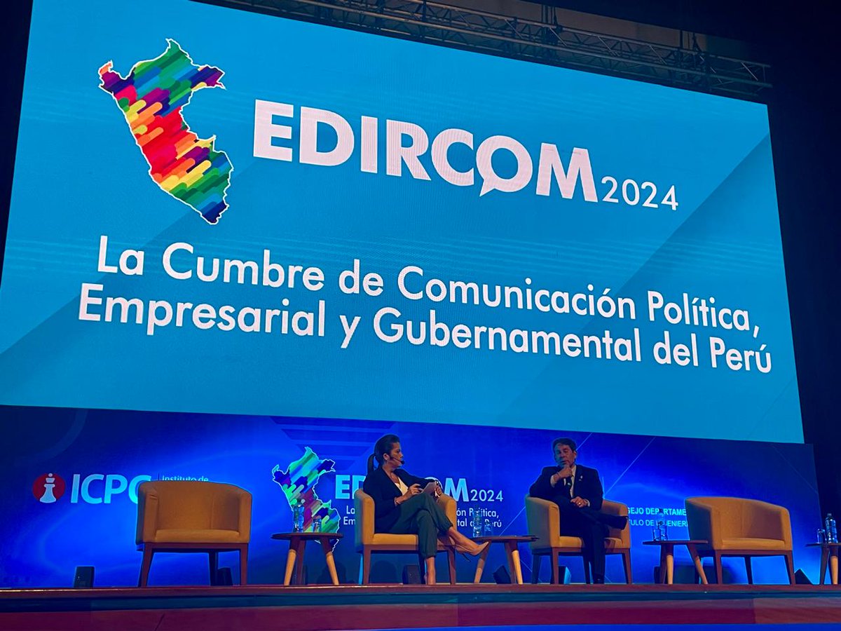 EdircomPeru's tweet photo. 🫡 “Reaccionar rápidamente, tomar decisiones, tener liderazgo y devolver el desarrollo y progreso nacional.”-  #JulioDemartini, ministro del @MidisPeru, en #EDIRCOM2024 https://t.co/DNIcPtu3yY