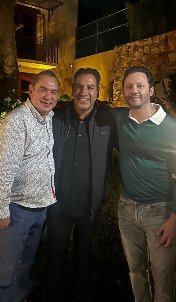 Felicidades a mi hermano de vida, (<a href="/GTC77972358/">GTC</a>). Te mando un fuerte abrazo, mis mejores deseos y cariño siempre contigo.