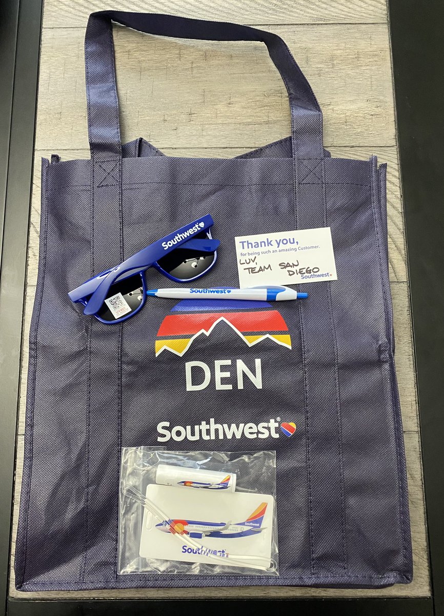 CorinthiaDr's tweet image. Thank you @SouthwestAir for the customer appreciation gift while flying out of San Diego airport.  #sandeigo #CustomerEngagement #CustomerSatisfaction