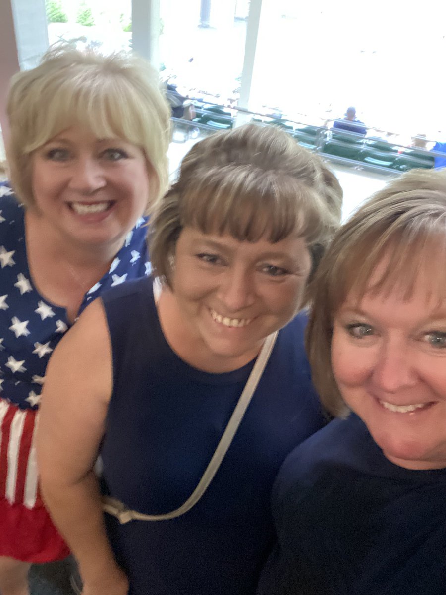 Sharon Purdom tweet media
