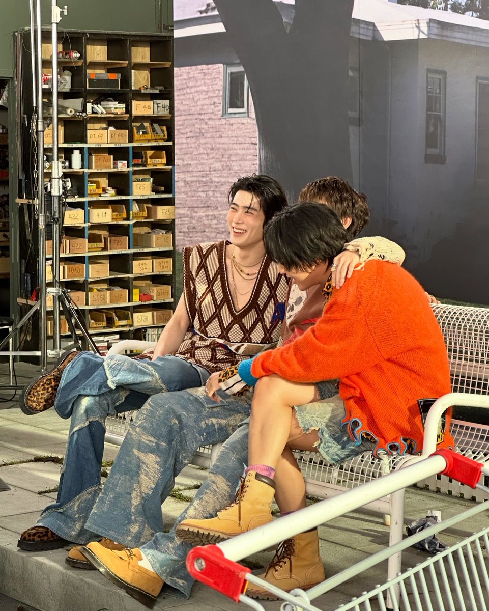 chanctm14's tweet photo. テイルさんがセンターver😭😭😭 https://t.co/yLSeAbUT2K