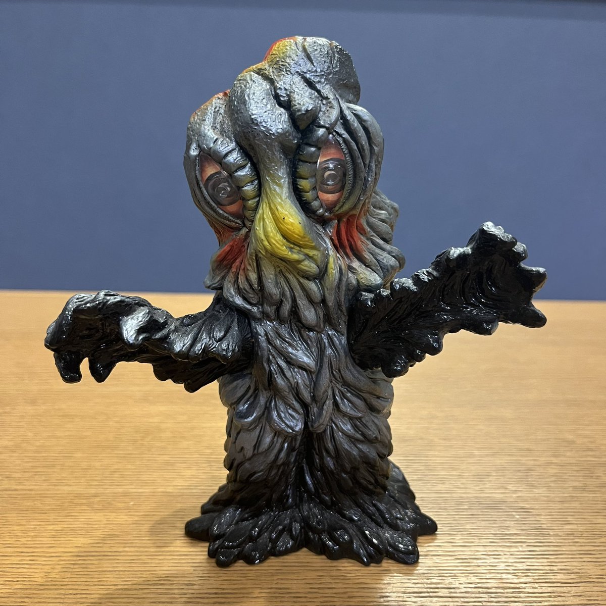 1993年バンダイのヘドラです🤗

#ソフビ
#ヘドラ