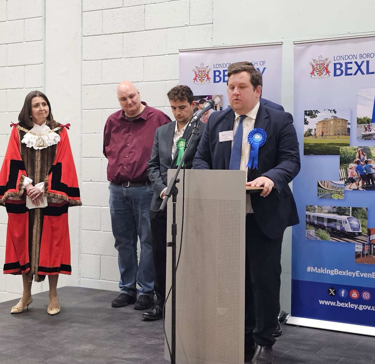 Thank you to everyone in Old Bexley &amp; Sidcup who put their trust in me to continue serving as your local MP 🇬🇧

It has been a very tough night for the Conservative Party, but I am incredibly grateful to have the support of our community. 

Thank you again. I won’t let you down.