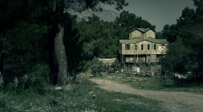 Misteri kost-kostan Bude Lastri

Kiriman kisah nyata yang udah didramatisir dari follower gue.

Seru! Bikin merinding sekaligus ngakak!

<a href="/IDN_Horor/">Horor Indonesia</a> <a href="/bacahorror/">Bacahorror</a> #bacahorror