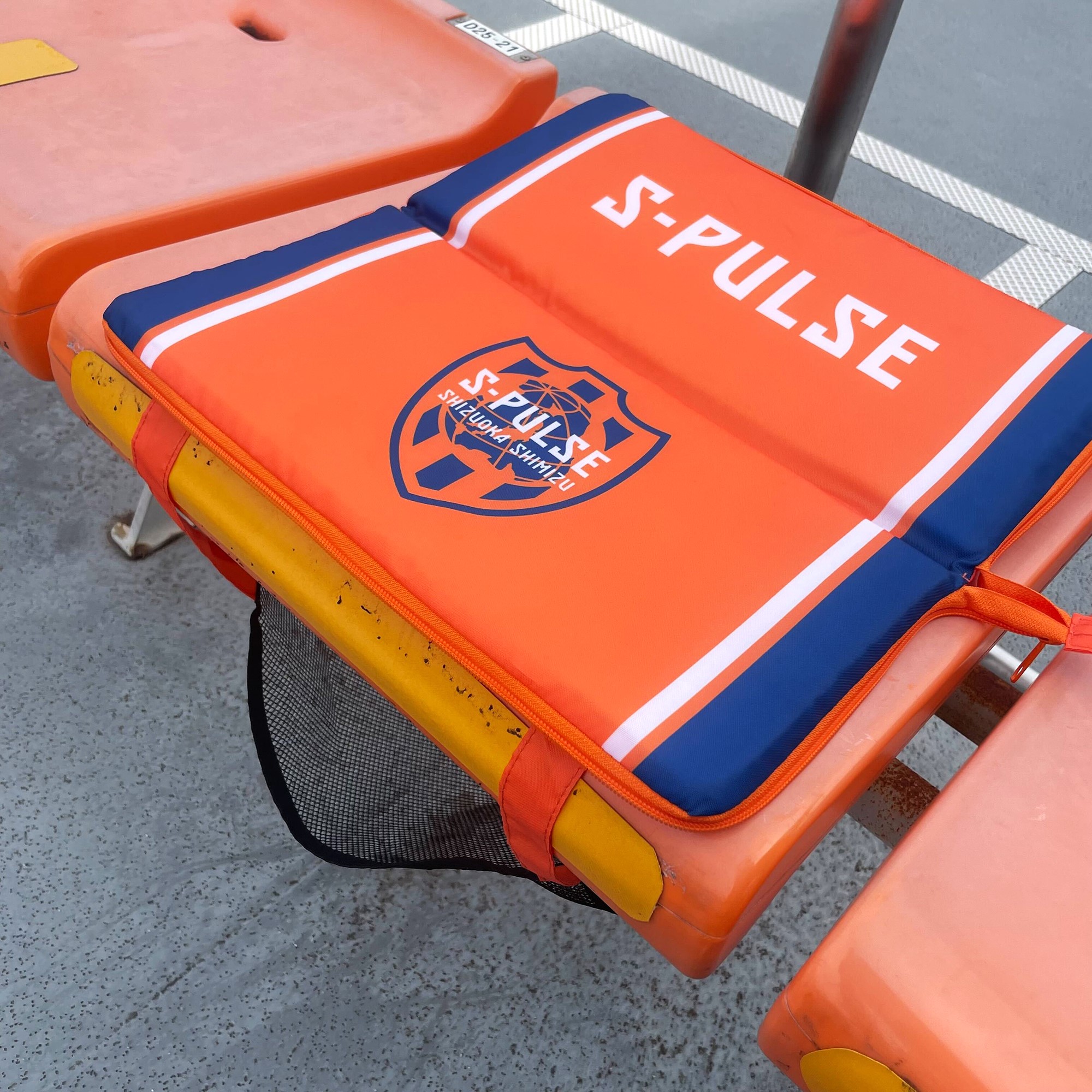 S-PULSE 静岡・清水 応援リボン 2種セット 4月22日（金）新商品発売のお知らせ（PUMAグラフィックTシャツ