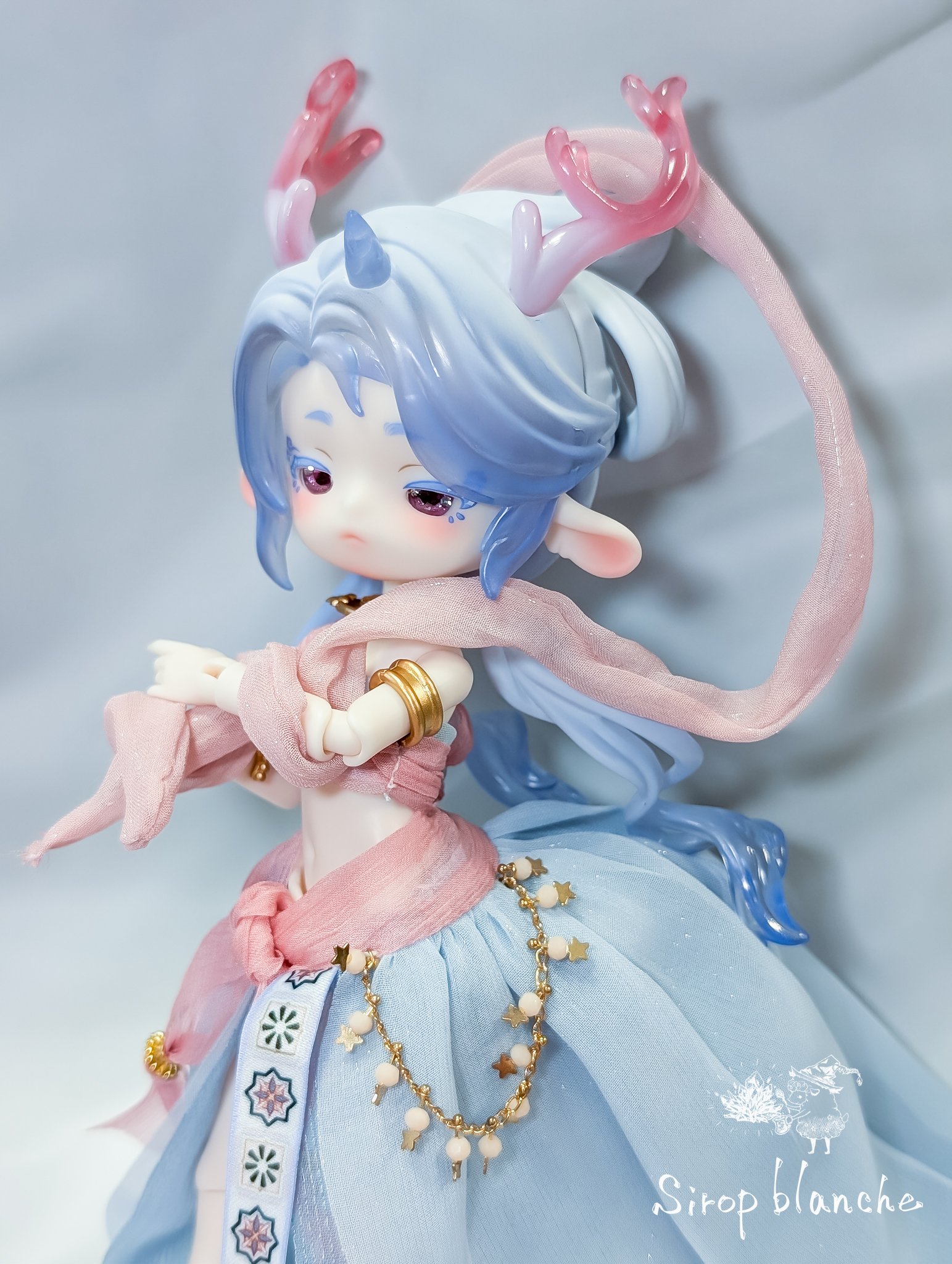 隻眼の一眼レフ様用です。。アンティーユ鹿　4人姉妹コーデセット DOLLCE on X: 