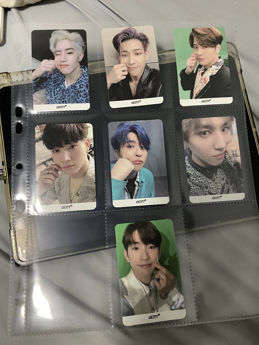 bxmboo502's tweet photo. เซ็ตละ 300 รวมส่งค่ะ🙇🏻‍♀️ 

#ตลาดกัซ #ตลาดนัดอากาเซ #ตลาดนัดอากาเซ่ #ตลาดนัดgot7 #bambam 
#ขายของสะสมgot7 #ตลาดนัดเมนแบม https://t.co/WEaogxNge9