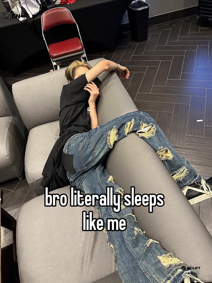 luvley_lea_'s tweet photo. Real no fake #enhypenmeme #ENHYPEN #ENGENE https://t.co/AbDBJr9QC8